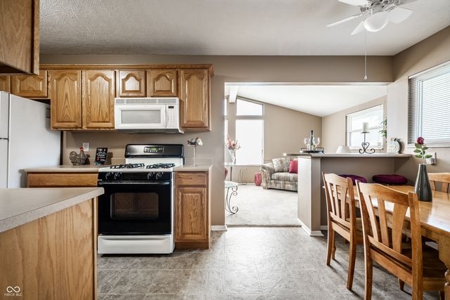 2520 Hillside Avenue, Indianapolis, IN 46218