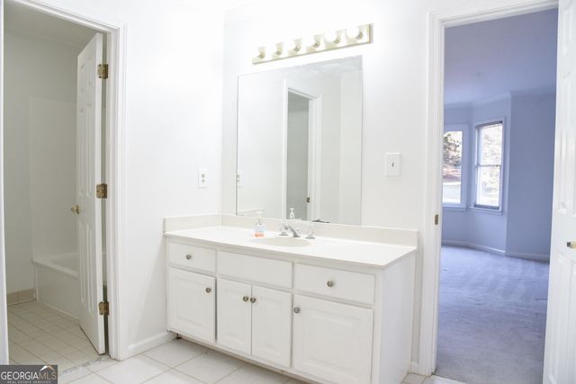 100 Acorn Ridge, Fayetteville, GA 30214