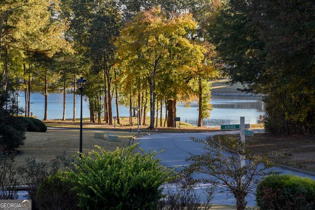 100 Acorn Ridge, Fayetteville, GA 30214