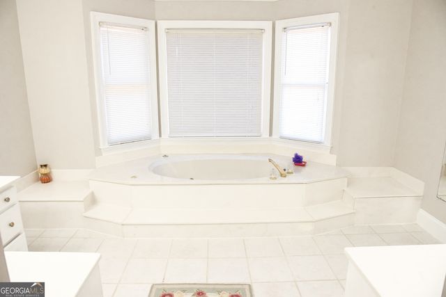 100 Acorn Ridge, Fayetteville, GA 30214