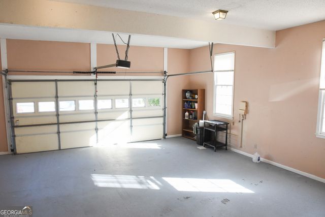 100 Acorn Ridge, Fayetteville, GA 30214