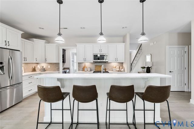 15243 Heron Pointe Way, Moseley, VA 23120