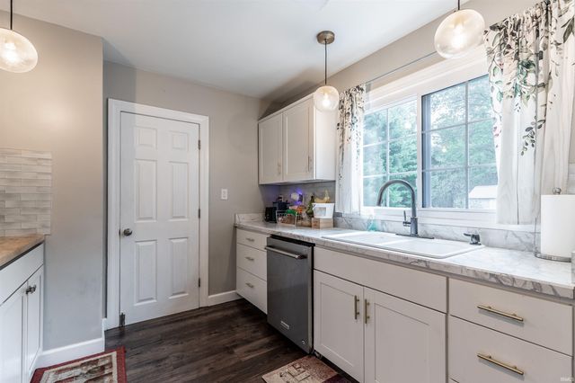 12641 Browning Road, Evansville, IN 47725