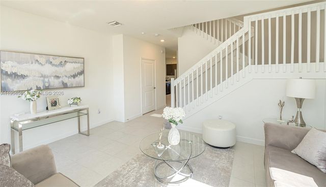 139 NE 27th Ter, Homestead, FL 33033