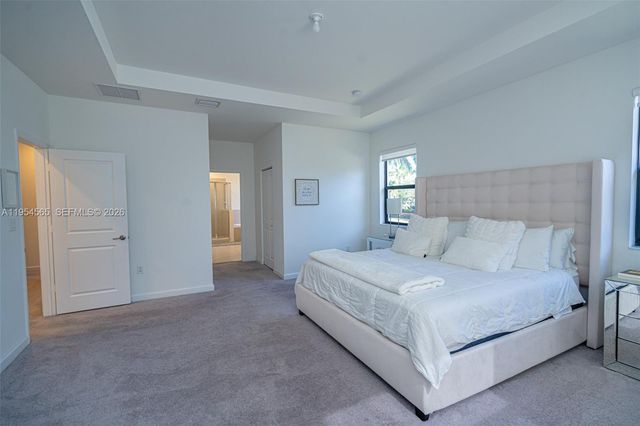 139 NE 27th Ter, Homestead, FL 33033