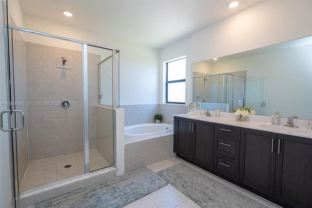 139 NE 27th Ter, Homestead, FL 33033