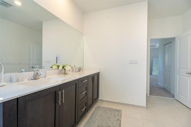 139 NE 27th Ter, Homestead, FL 33033