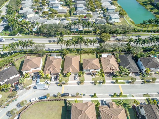 139 NE 27th Ter, Homestead, FL 33033