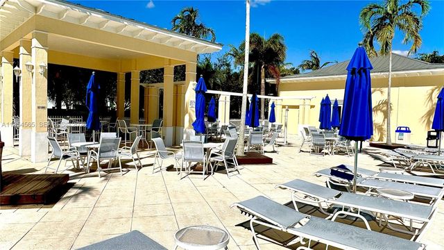 139 NE 27th Ter, Homestead, FL 33033