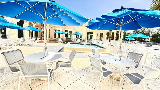 139 NE 27th Ter, Homestead, FL 33033