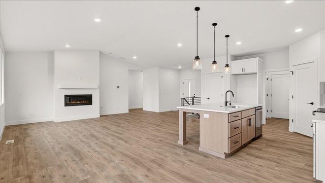 16767 N Wellington Rd, Colbert, WA 99005