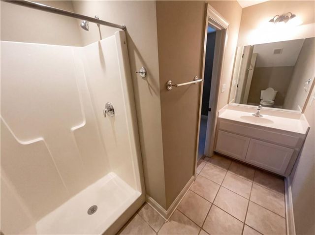 212 Westwind Drive, Newnan, GA 30263