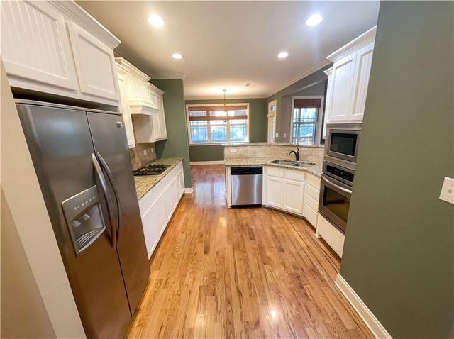 212 Westwind Drive, Newnan, GA 30263