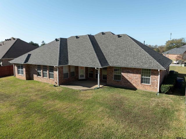 402 Prince Charles, Whitehouse, TX 75791