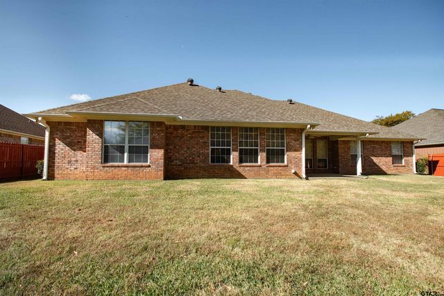402 Prince Charles, Whitehouse, TX 75791