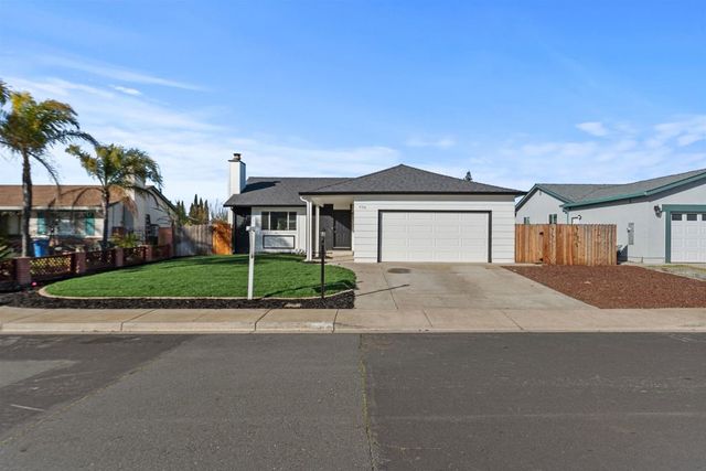 620 620 Almond Dr, Oakley, CA 94561