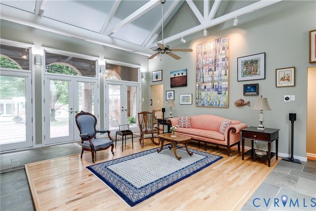 470 Dover Knoll Rd, Goochland, VA 23103