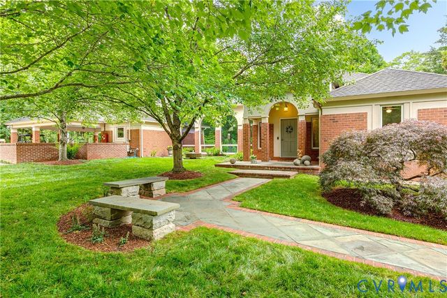 470 Dover Knoll Rd, Goochland, VA 23103