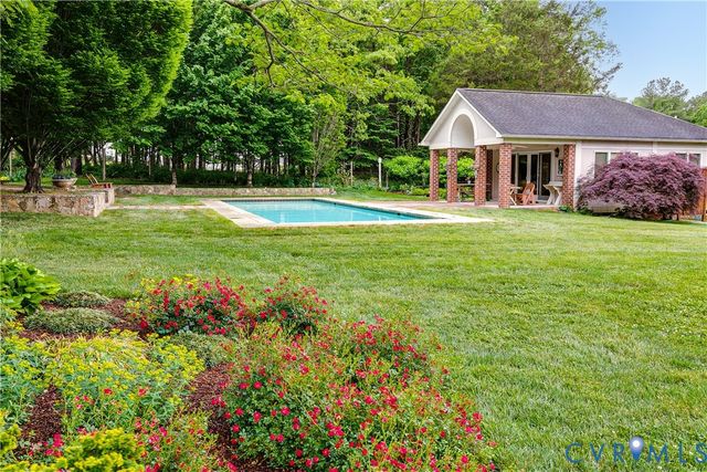 470 Dover Knoll Rd, Goochland, VA 23103