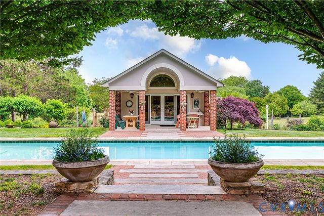 470 Dover Knoll Rd, Goochland, VA 23103
