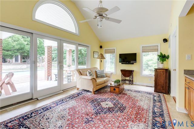 470 Dover Knoll Rd, Goochland, VA 23103