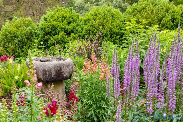 470 Dover Knoll Rd, Goochland, VA 23103