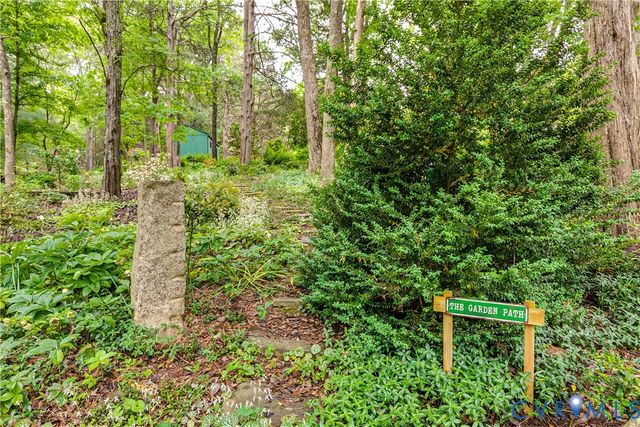 470 Dover Knoll Rd, Goochland, VA 23103