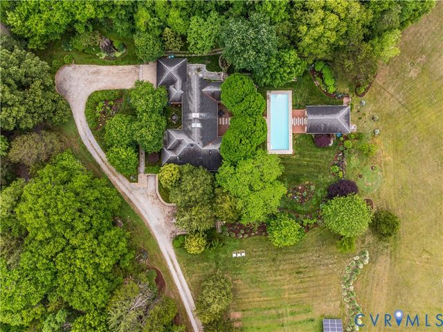 470 Dover Knoll Rd, Goochland, VA 23103