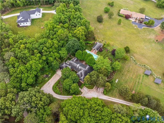 470 Dover Knoll Rd, Goochland, VA 23103