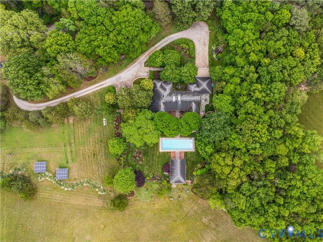 470 Dover Knoll Rd, Goochland, VA 23103