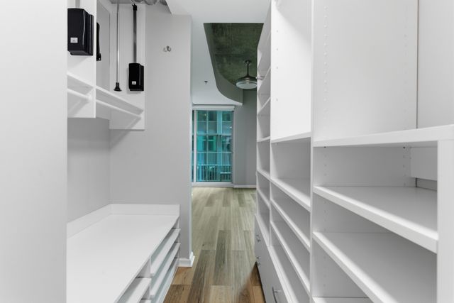 415 Church St Apt 2409, Nashville, TN 37219