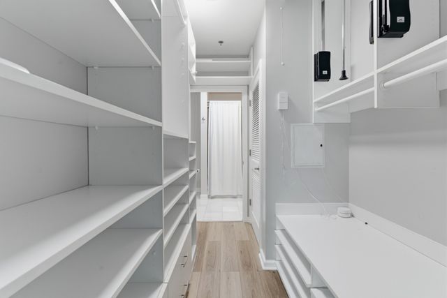 415 Church St Apt 2409, Nashville, TN 37219