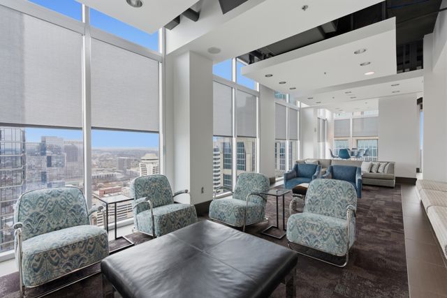 415 Church St Apt 2409, Nashville, TN 37219