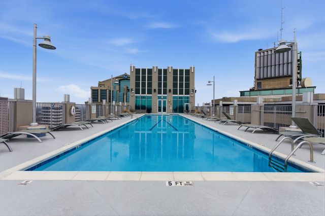 415 Church St Apt 2409, Nashville, TN 37219