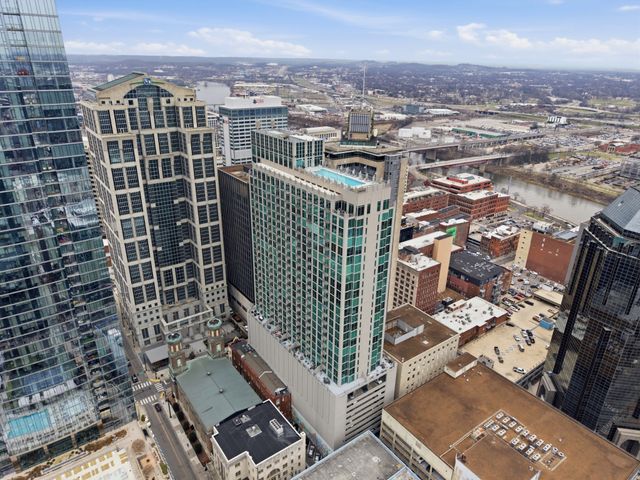 415 Church St Apt 2409, Nashville, TN 37219