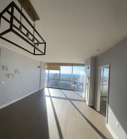 1901 S Calumet Avenue 2912, Chicago, IL 60616