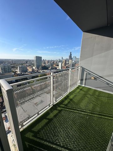 1901 S Calumet Avenue 2912, Chicago, IL 60616