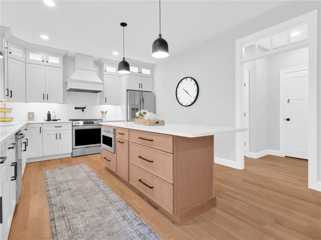 1360 Scituate Avenue, Cranston, RI 02921