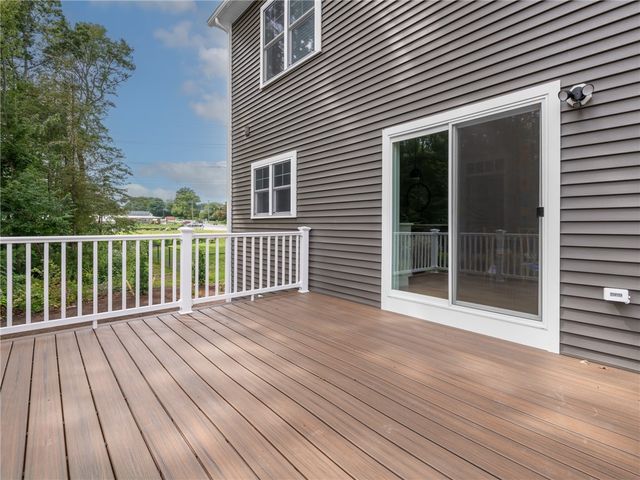 1360 Scituate Avenue, Cranston, RI 02921