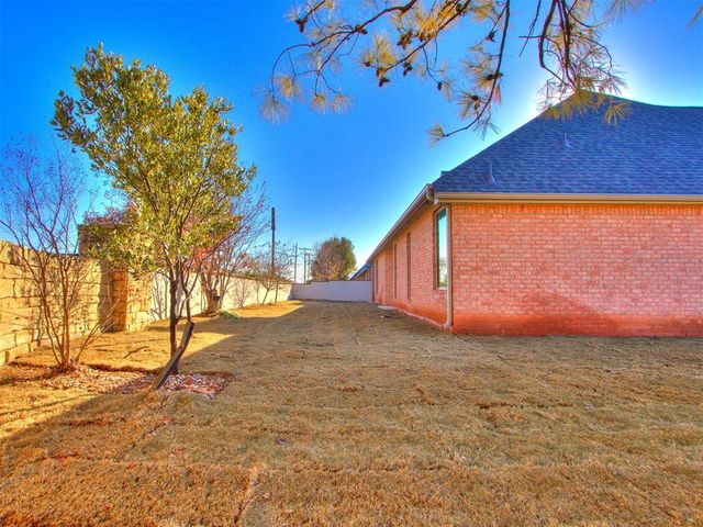 2900 NW 160th Street, Edmond, OK 73013