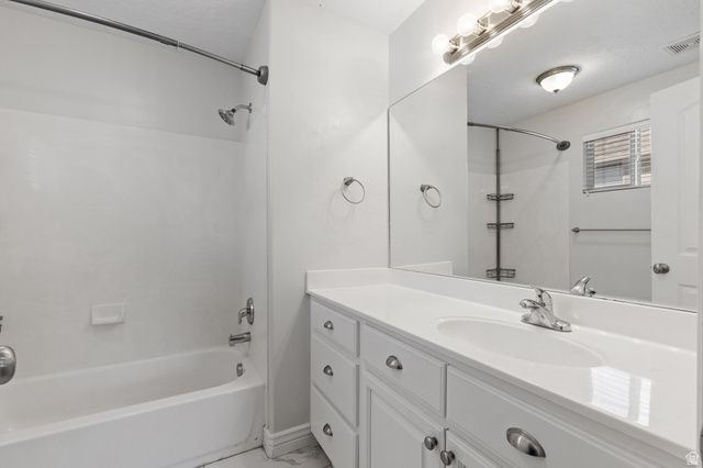 803 W 175 S, Springville, UT 84663