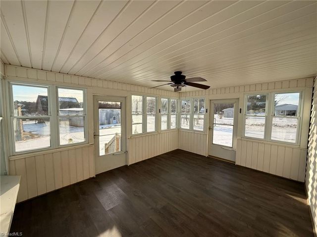 6600 Windsor Road, Hamptonville, NC 27020