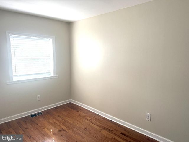 3702 MIDVALE AVE, Philadelphia, PA 19129