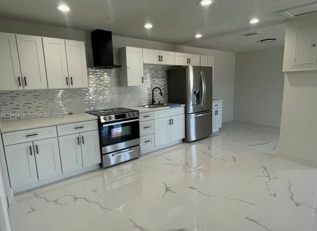 14964 SW 305th Ter, Homestead, FL 33033