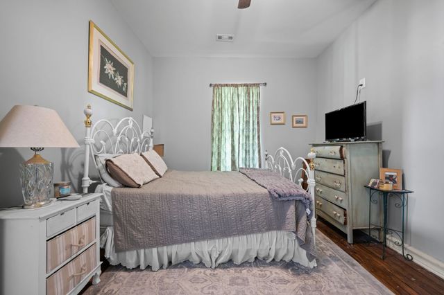 7646 Highway 100, Bon Aqua, TN 37025