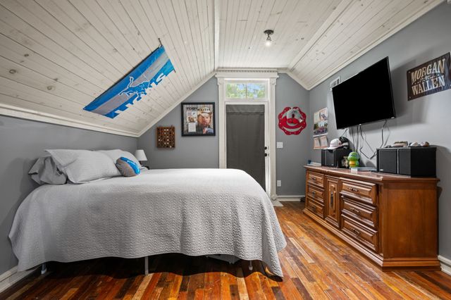 7646 Highway 100, Bon Aqua, TN 37025
