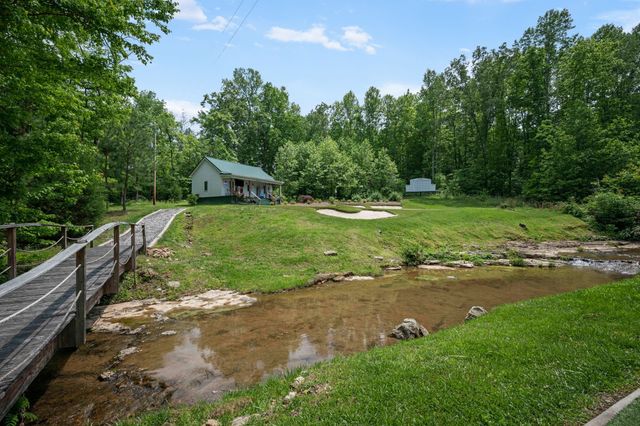 7646 Highway 100, Bon Aqua, TN 37025