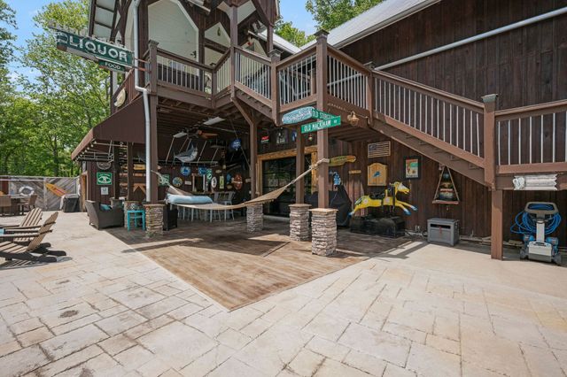 7646 Highway 100, Bon Aqua, TN 37025