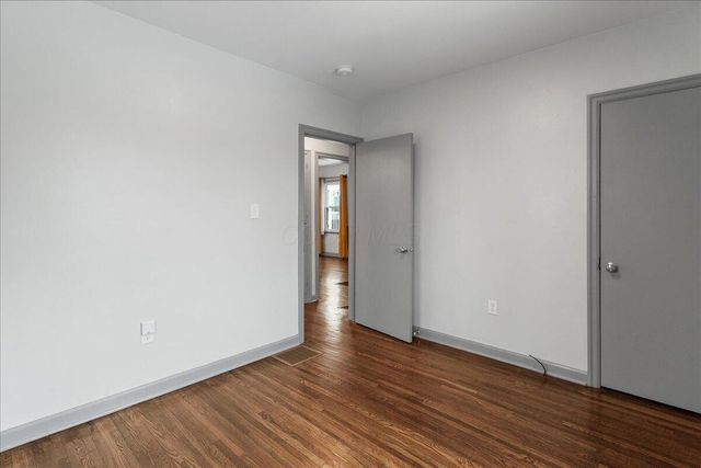 1357 Genessee Avenue, Columbus, OH 43211