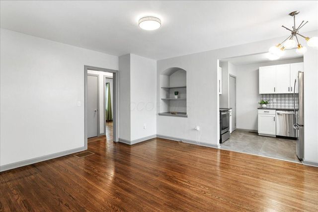 1357 Genessee Avenue, Columbus, OH 43211